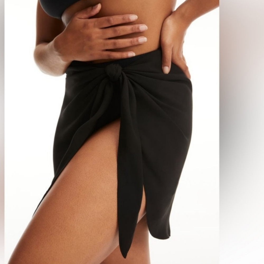 Good American Black Swim Coverup Tie Sarong